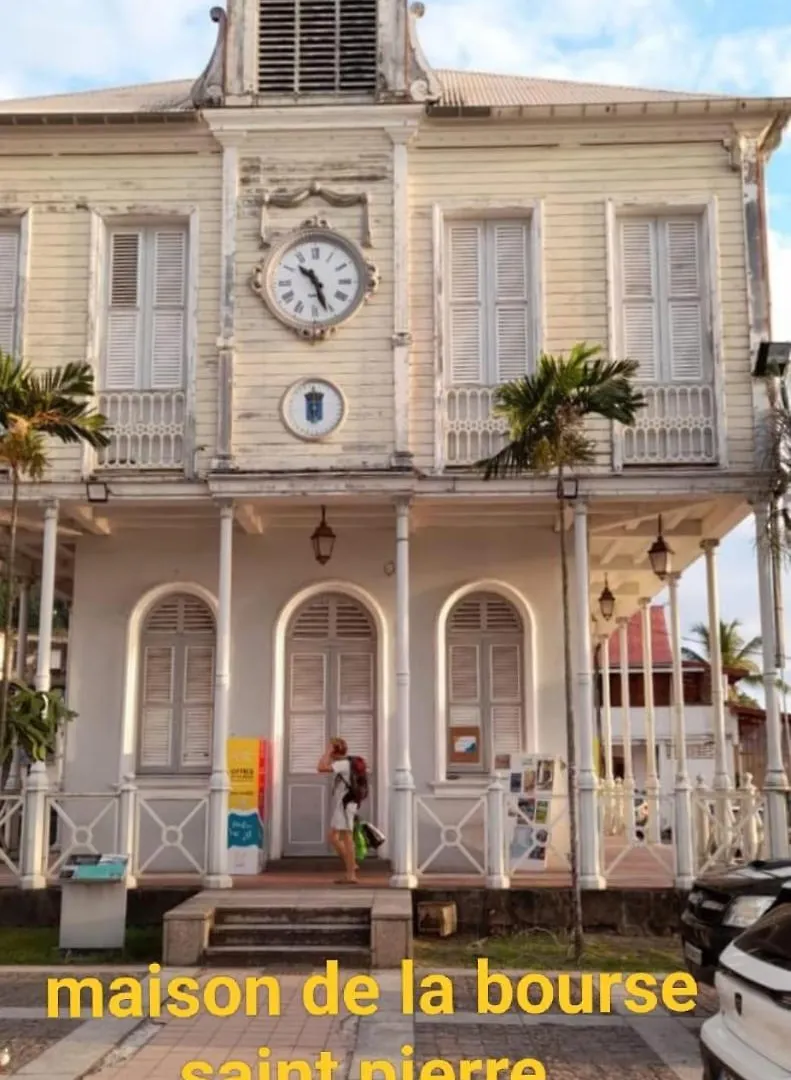 Maison Lucia Saint-Pierre Apartment
