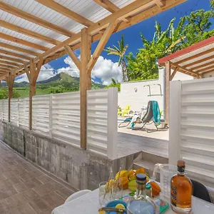Heliconia - Appt Avec Piscine Partagee Saint-Pierre